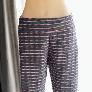 Fleece “no brand” lined butt lifting yoga pants small/medium